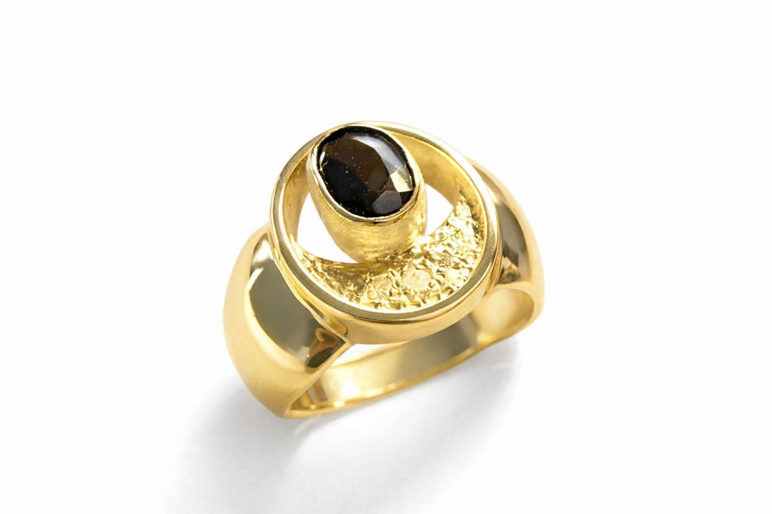 9ct yellow gold ring with 18ct white gold inlay set with an oval green tourmaline and diamonds 9ct yellow gold ring with 18ct white gold inlay set with an oval green tourmaline and diamonds